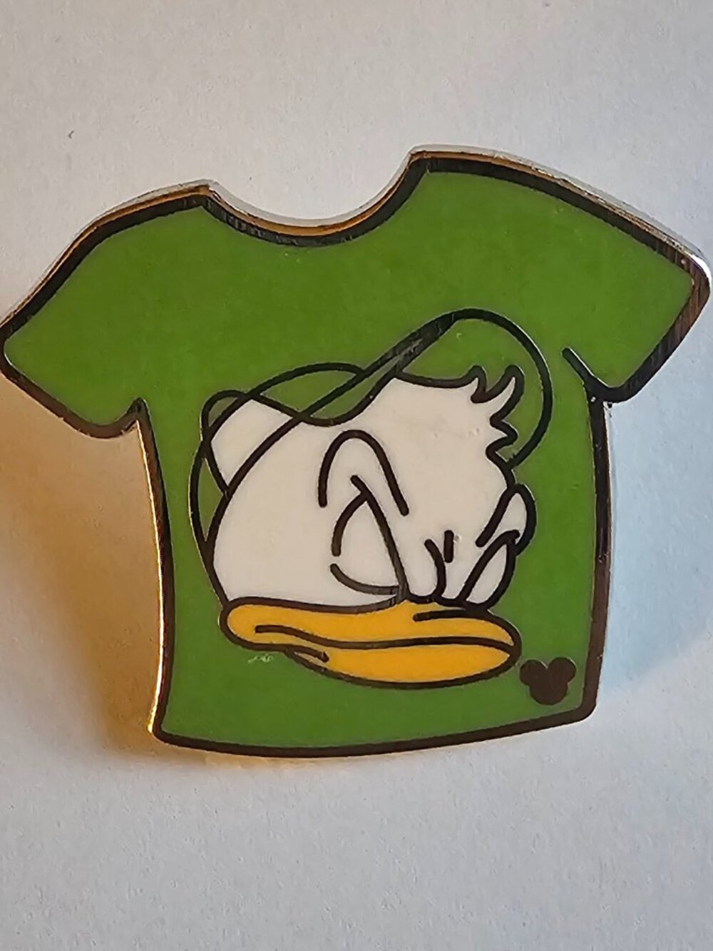 DISNEY Pin Trading ~ Cast Lanyard ~ T-Shirt Series #3 ~ Louie/Green ~ 2005 ~P27